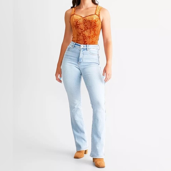 BUCKLE BKE Women’s Parker Boot Stretch Jean | Color: Eckel (Light Wash) NEW/NWOT - Picture 1 of 12